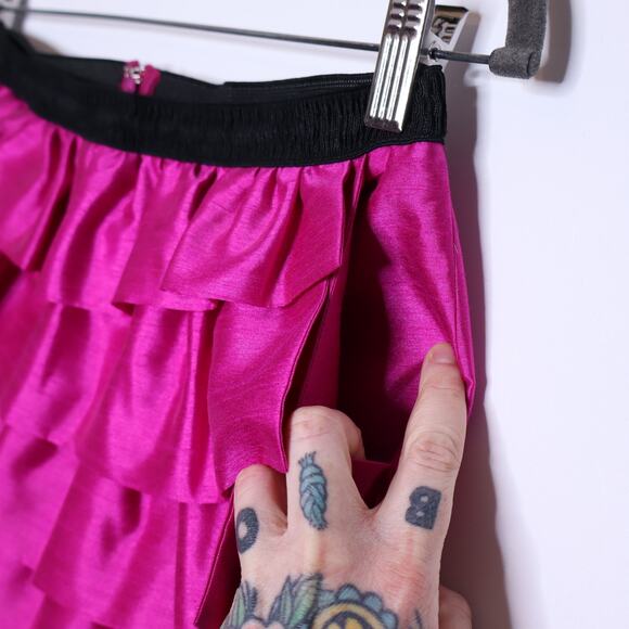 FUMBLIN' FOE Ruffle Front Skirt Fuchsia Pink Pencil Mini Length Women's XS - Picture 8 of 12